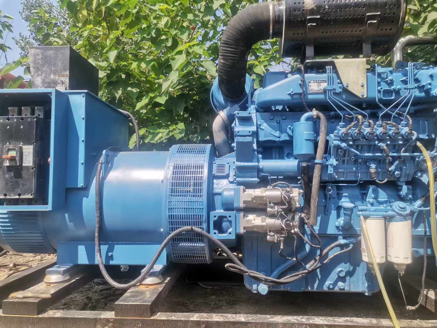 沙坪坝详细说明降低 800kW 柴油发电机输出电流波动的方法
