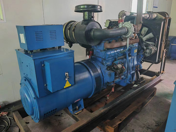 沙坪坝100kW柴油发电机组使用多级机油有哪些优缺点？
